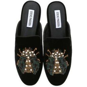 Steve Madden Velvet Slides w/ embroidered beattle